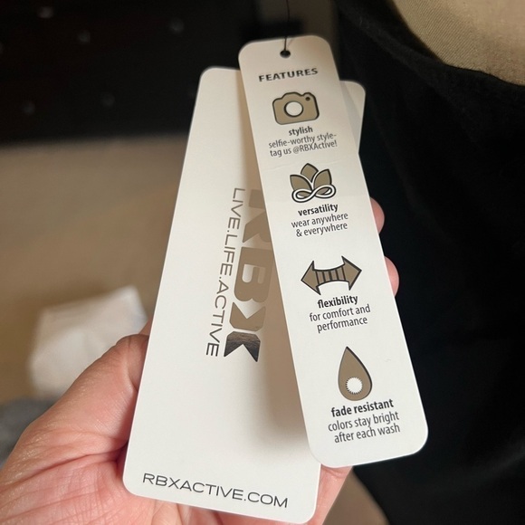 RBX Active Women's Fashion Back Detail Flowy Yoga Tank Top size L - Picture 6 of 7